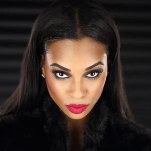 Meet your Posher, Denai